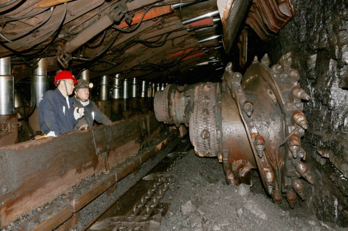 04 打造高質(zhì)量、高標準綜采面