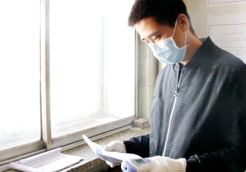 新嶺礦馬延光記錄體溫數(shù)據(jù)