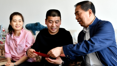 20210501 七礦慰問  慰問全國煤炭工業勞動模范、龍鐵煤礦李