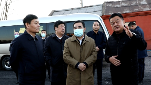 20211021  王智奎在雙礦調(diào)研02 張憲臣攝