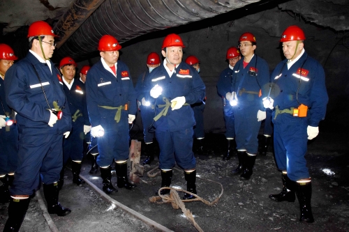 20230507  王佳喜在雞西礦業(yè)公司滴道盛和立井檢查工作 (4)_副本_副本