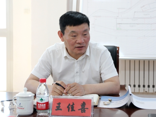 2023010  王佳喜在黑眼泉煤礦照片（李昂攝） (3)_副本