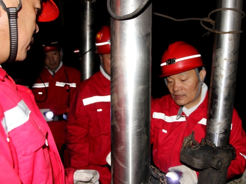 2023010  王佳喜在黑眼泉煤礦照片（李昂攝） (7)_副本